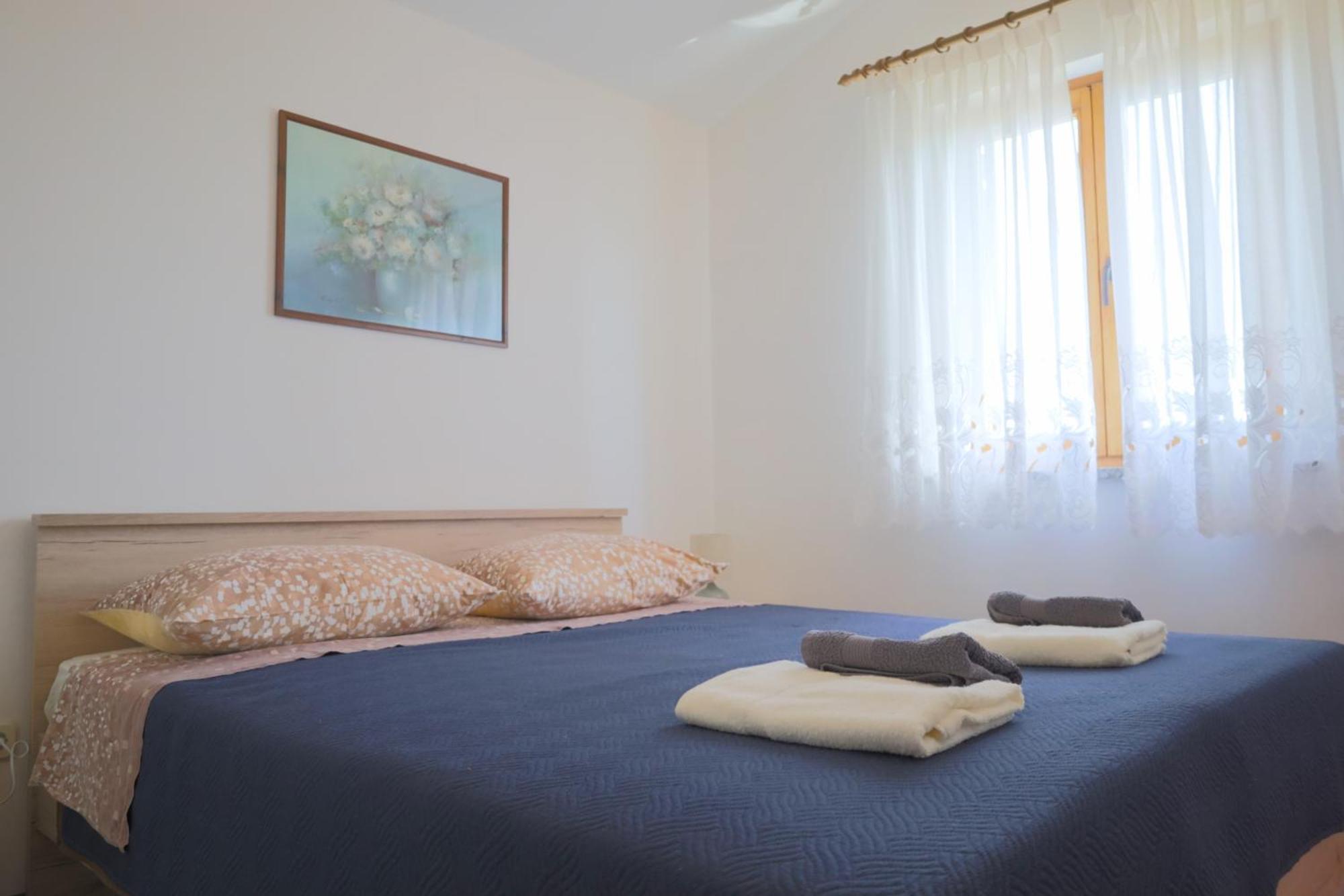 Apartment Zita With 1 Bedroom In Relaxing Surroundings Near Umag Умаг Экстерьер фото