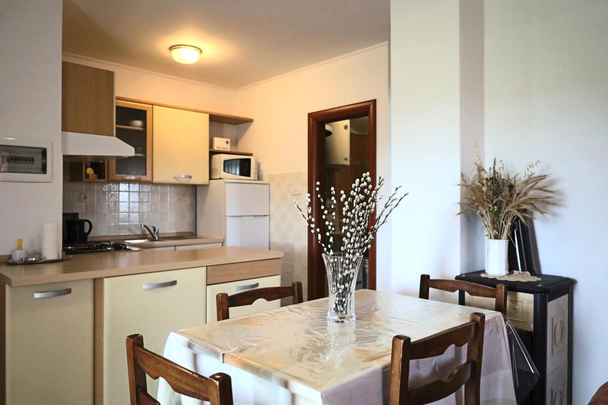 Apartment Zita With 1 Bedroom In Relaxing Surroundings Near Umag Умаг Экстерьер фото