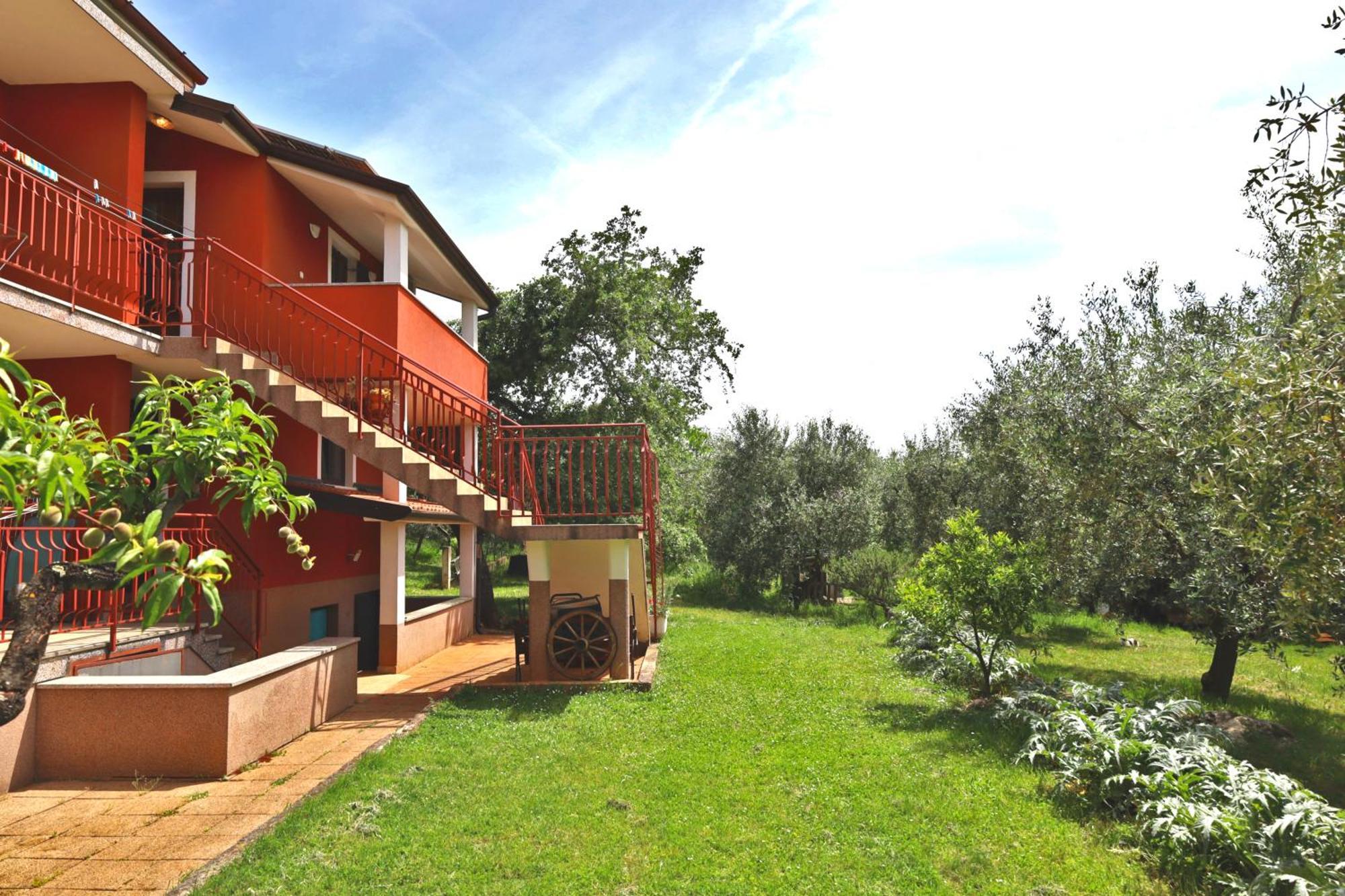 Apartment Zita With 1 Bedroom In Relaxing Surroundings Near Umag Умаг Экстерьер фото